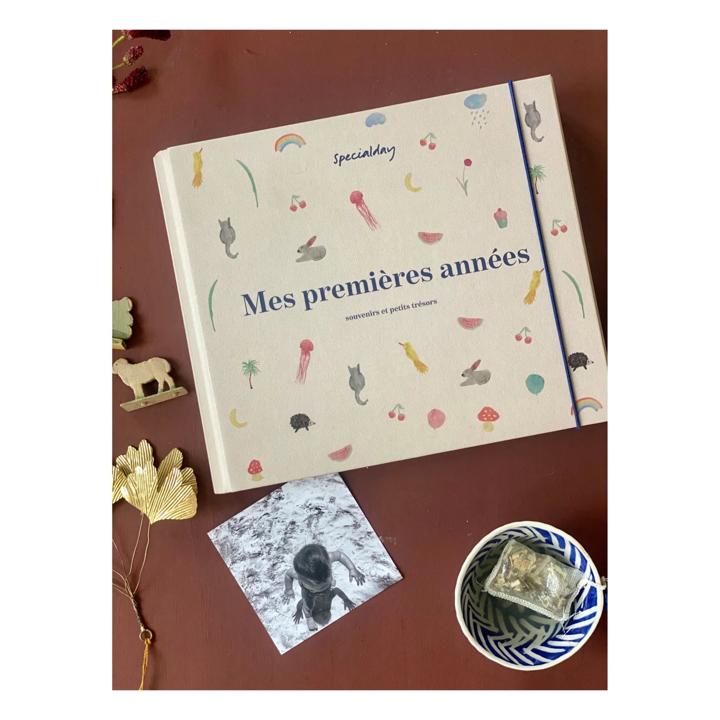 Mes Premières Années - livre beige