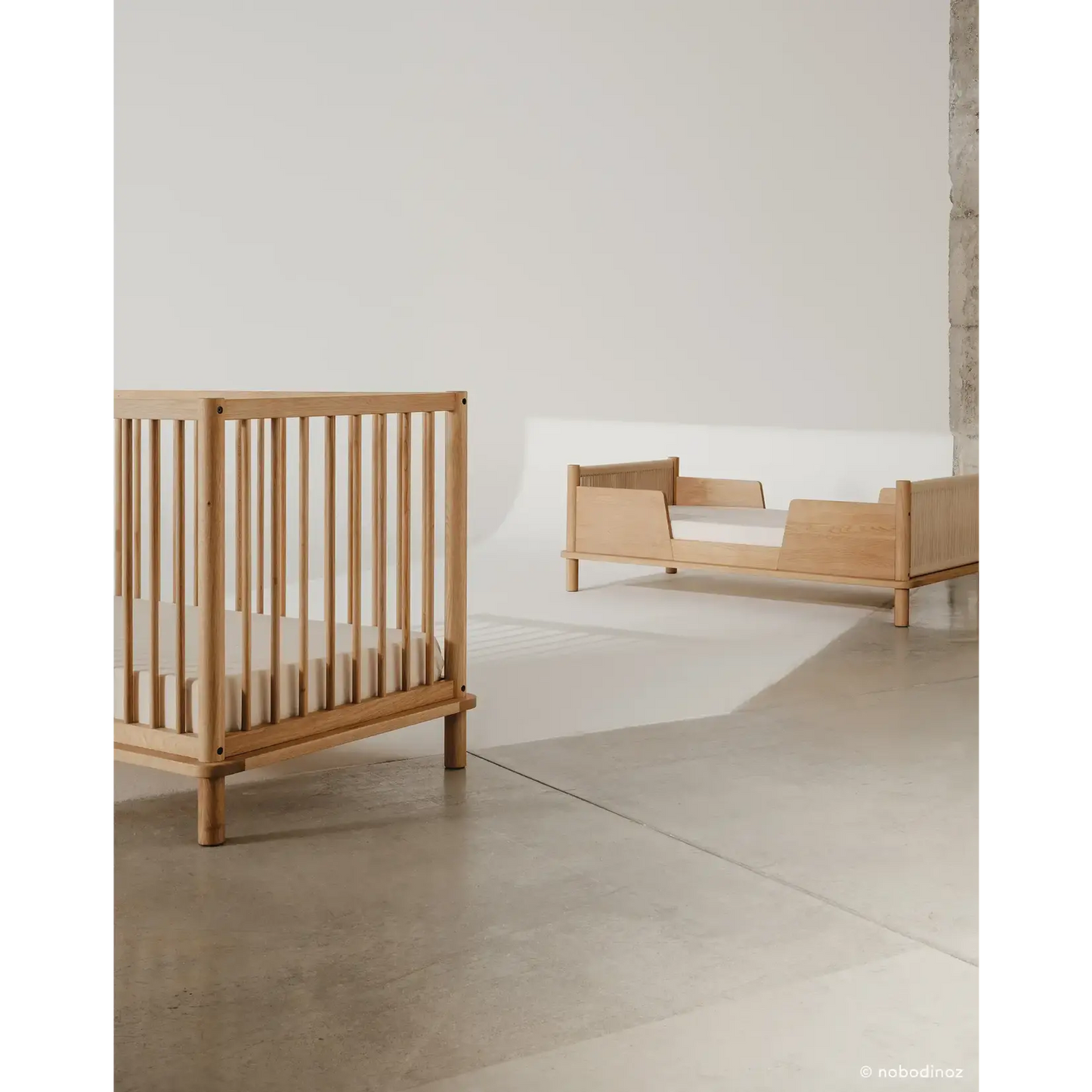 Lit Bébé Evolutif Latitude en Bois de Chêne Massif Nobodinoz 70x140CM